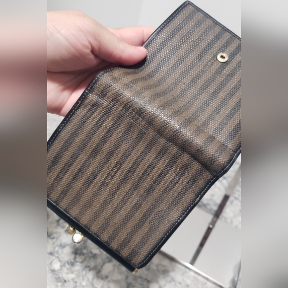 Vintage Fendi Pequin Stripe Bifold Kisslock Wallet - Picture 10 of 10